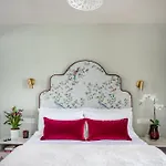 Bracken House *